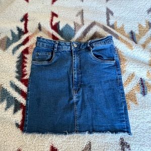 SOLD ZARA Jean Skirt (M)